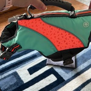 Good2Go XS life vest for dogs. New.